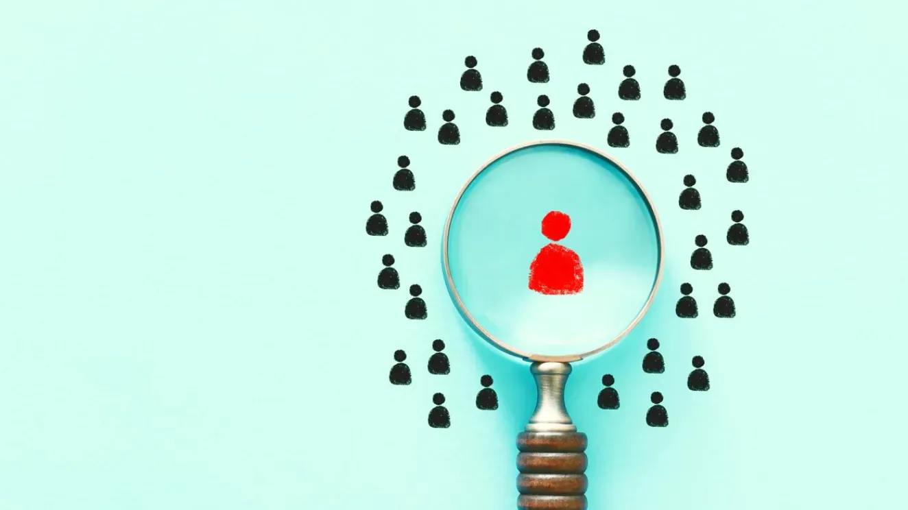 10 Reasons Why You Should Work With a Recruiter